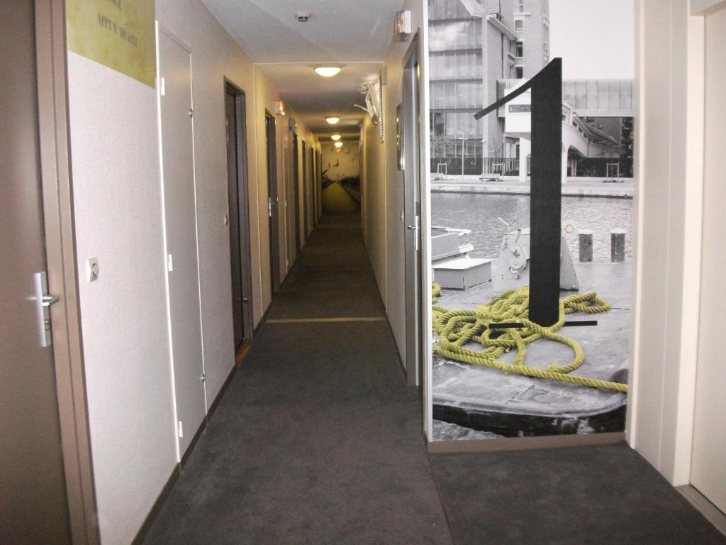Séjours&Affaires Pantin Charles De Gaulle Habitación foto